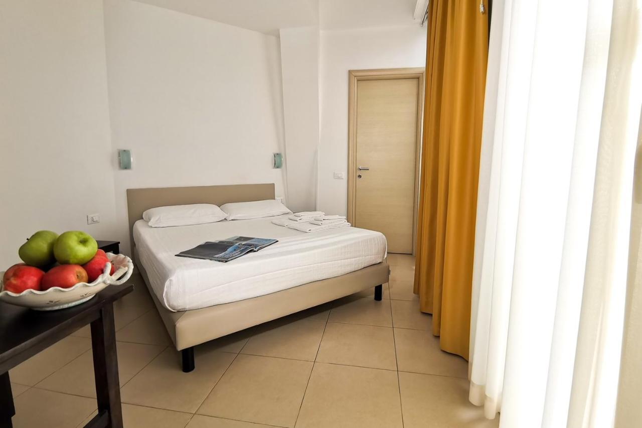 Hotel Poetto Cagliari Dış mekan fotoğraf